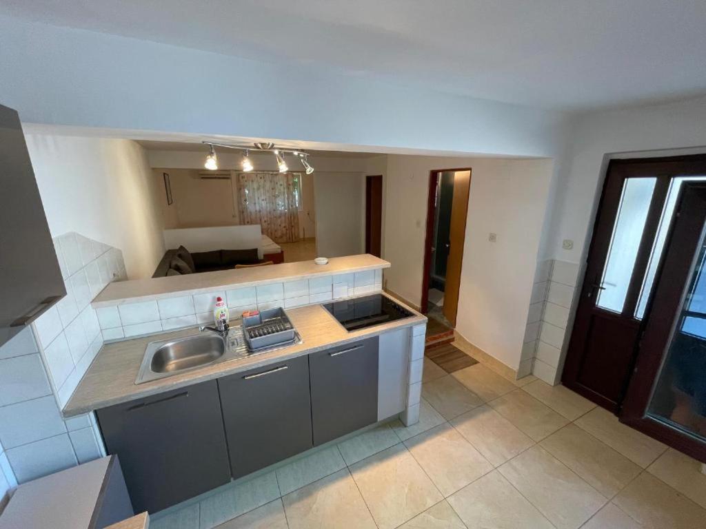 Bellevue Rooms Stara Baška Exteriör bild
