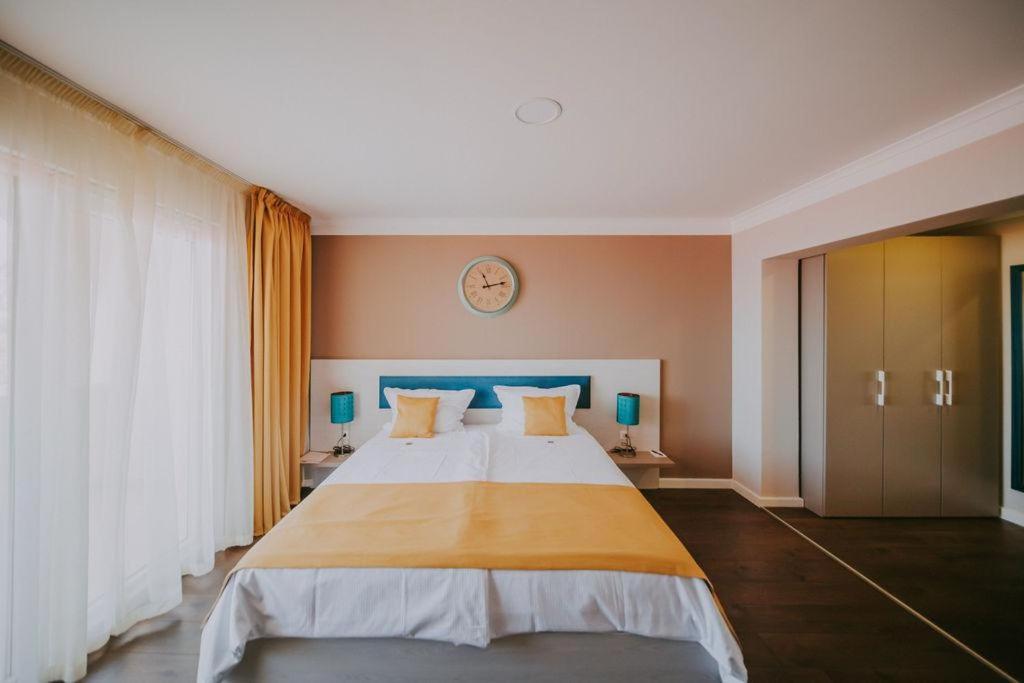 Bellevue Rooms Stara Baška Exteriör bild