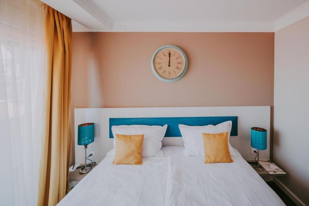 Bellevue Rooms Stara Baška Exteriör bild