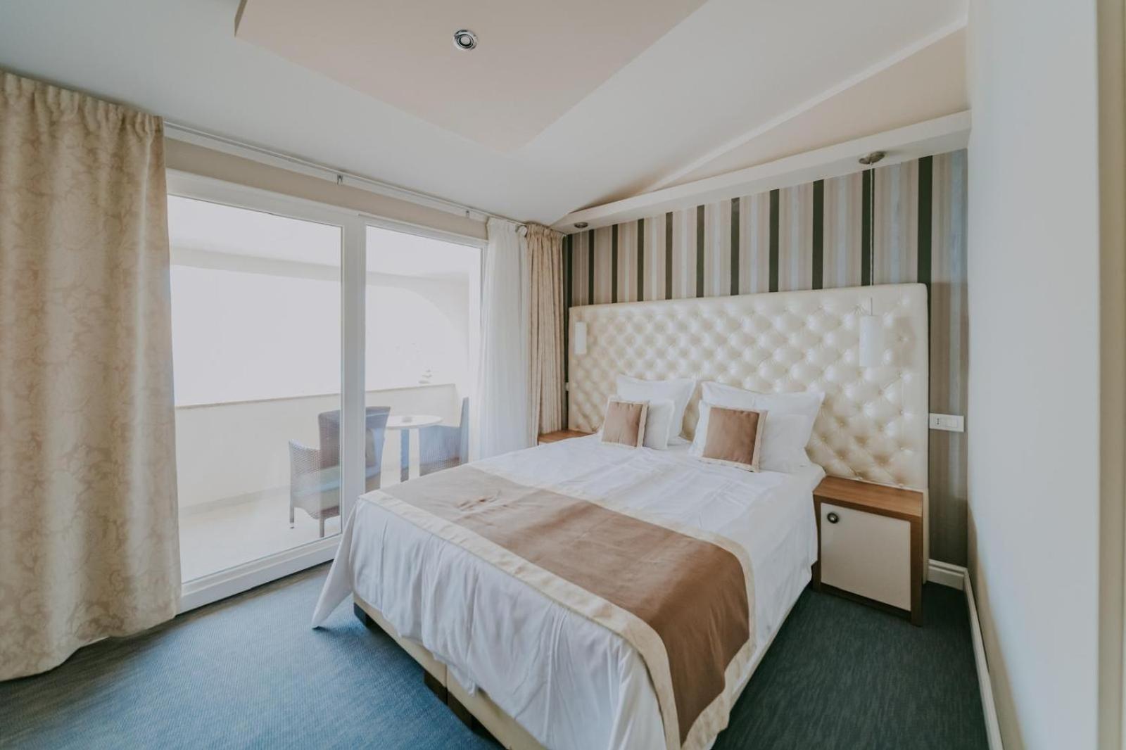 Bellevue Rooms Stara Baška Exteriör bild